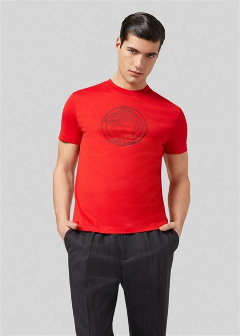 versace tshirt meduso herren rot|Men's Designer Polos & Luxury T.